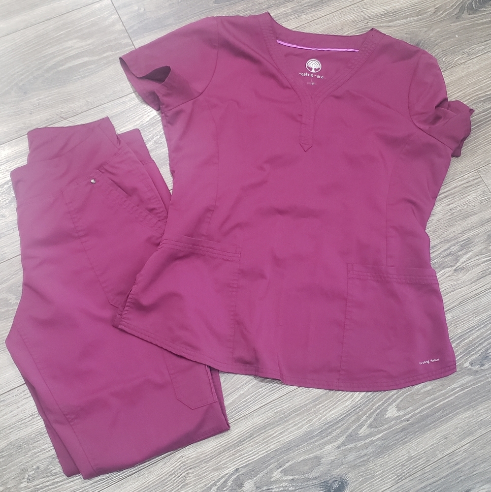 EUC Healing Hands scrub set -wine color
